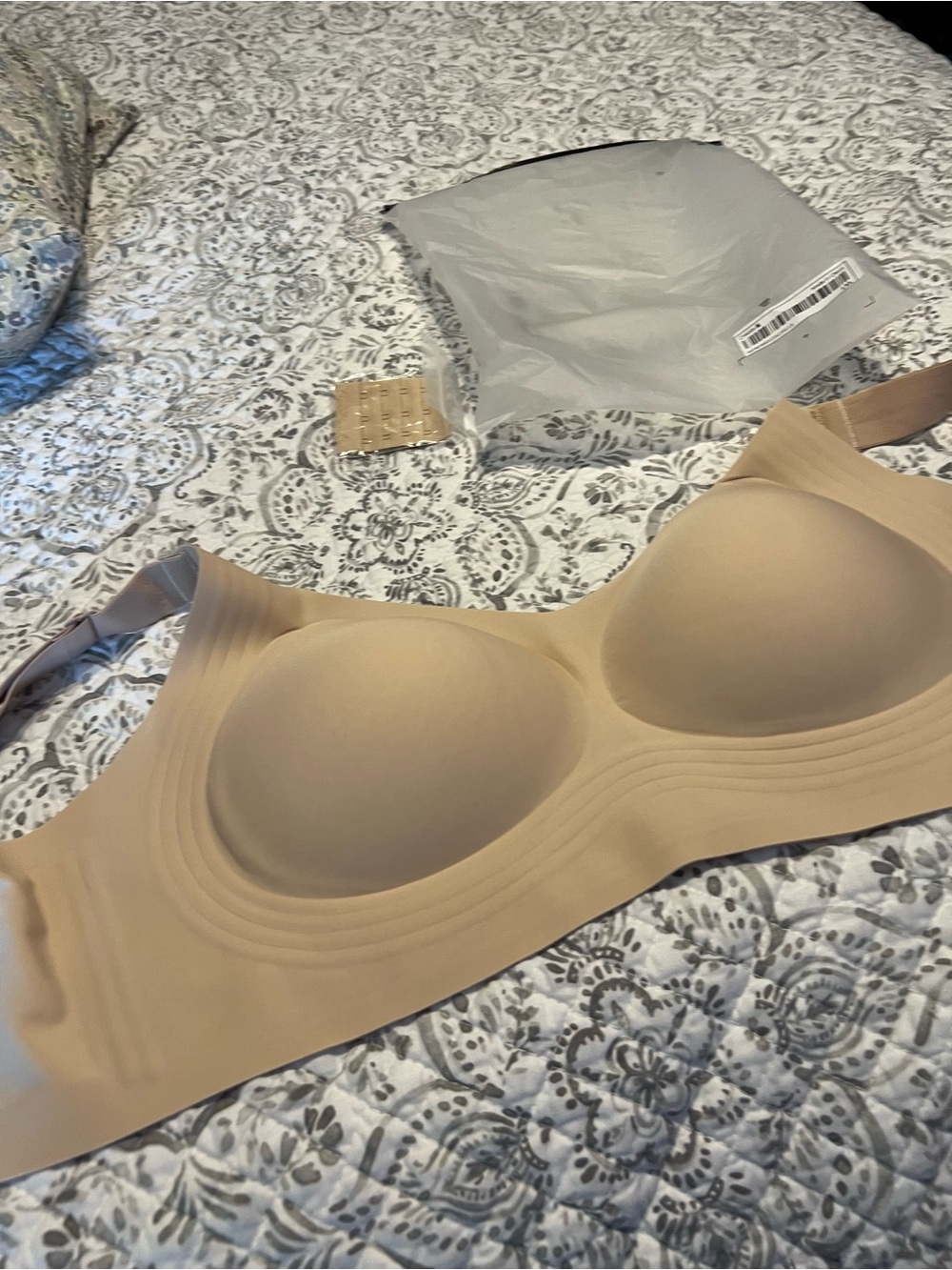 Strapless Convertible Nude T-Shirt Bra - Seamless Support